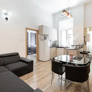 Grand At New York Café Apartamento Budapest